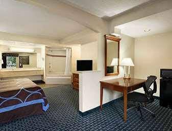 Motel Days By Wyndham North Exit 4 2*